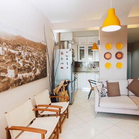 Large Apartment Near The Seaside Boulevard Lungomare Vlorë Exterior foto